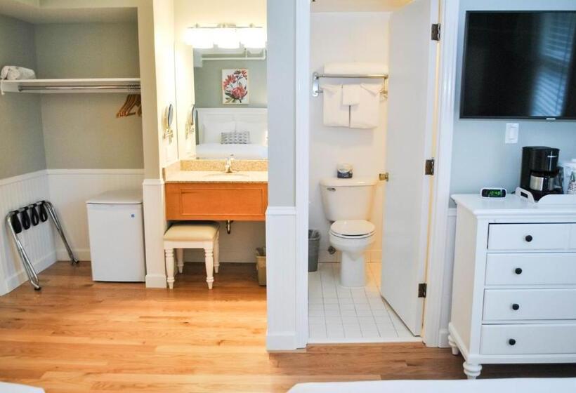 古典房间, Island House