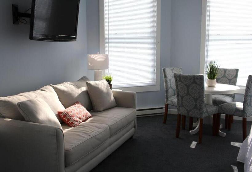 带大床的高级房间, Island House