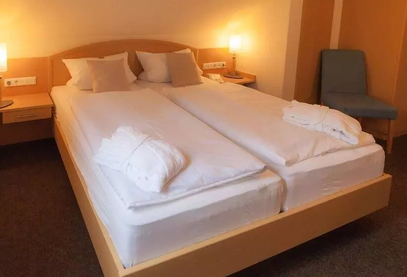 スタンダードシングルルーム, Landhotel Hermannshöhe