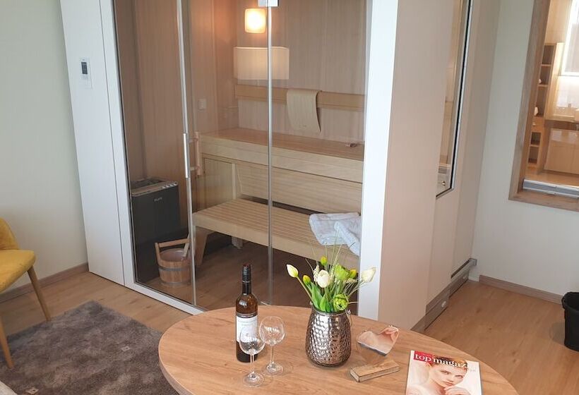 جناح, Landhotel Hermannshöhe