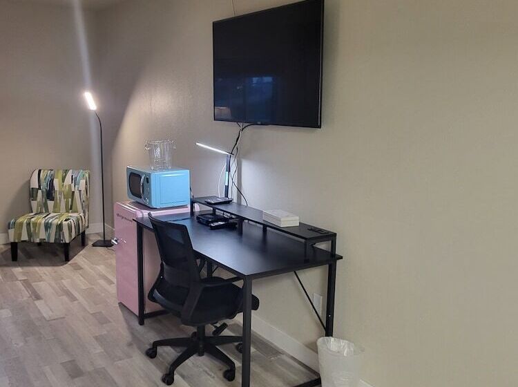 스탠다드 룸, Red Fox Inn And Suites