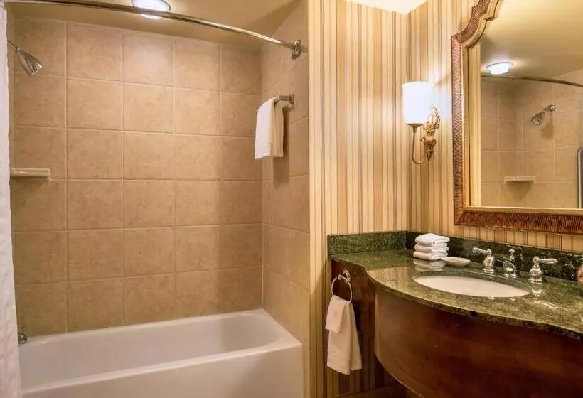 اتاق استاندارد, Renaissance Tulsa Hotel & Convention Center