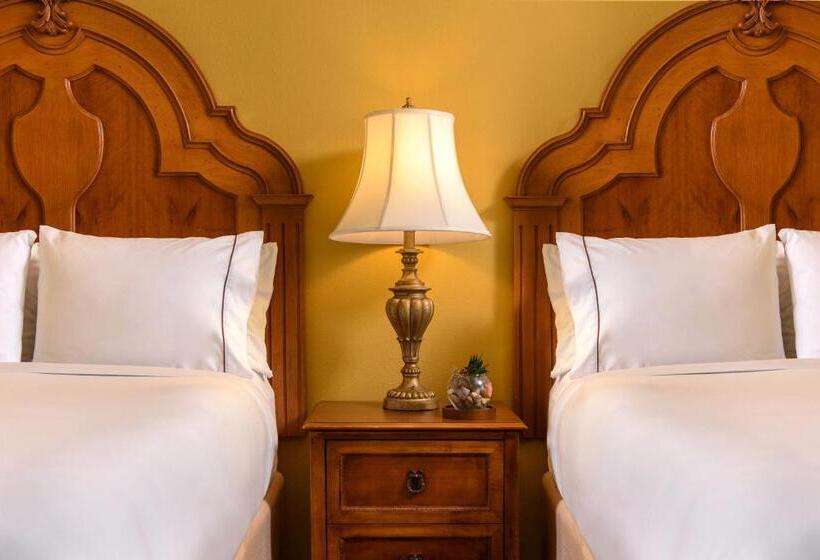 غرفة قياسية, Renaissance Tulsa Hotel & Convention Center