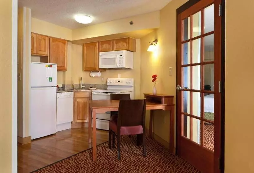 キングサイズベッドのスイートルーム, Towneplace Suites Wilmington Newark/christiana