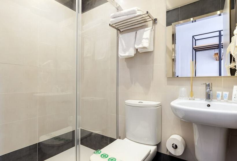 اتاق استاندارد, Hostal Fernando