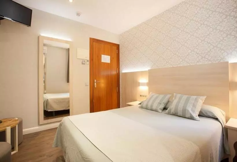 اتاق استاندارد, Hostal Fernando