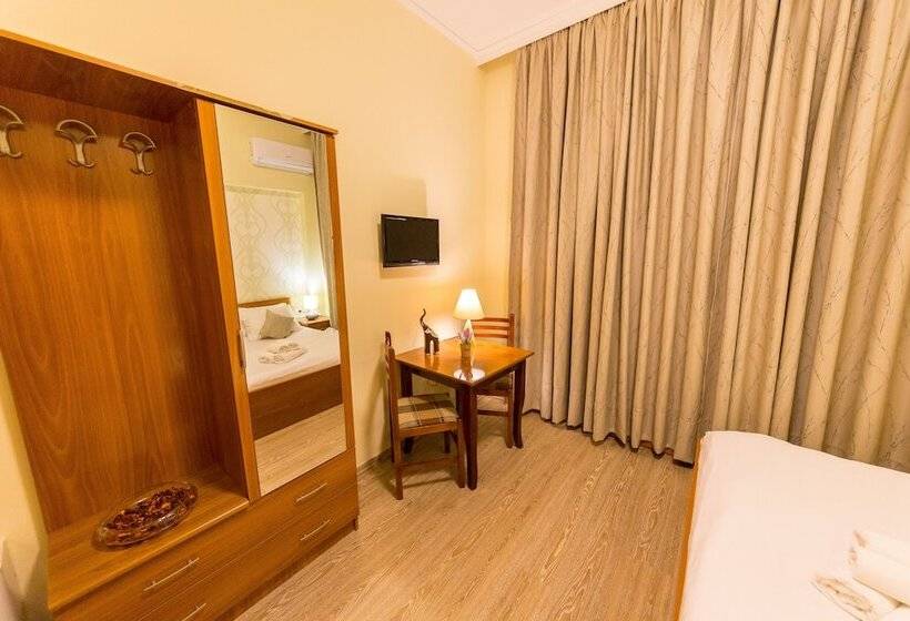 חדר אקונומי, Baron