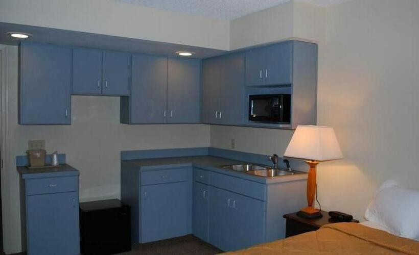 带1个卧室的公寓, Clinton Inn & Suites