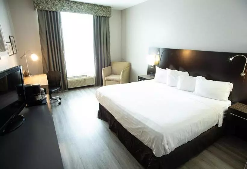 身障者適用キングサイズベッドルーム, Country Inn & Suites By Radisson, Harrisburg West Mechanicsburg