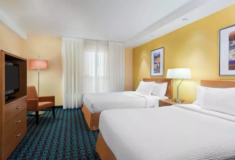 ２ダブルベッドのスタンダードルーム, Fairfield Inn & Suites By Marriott Springdale
