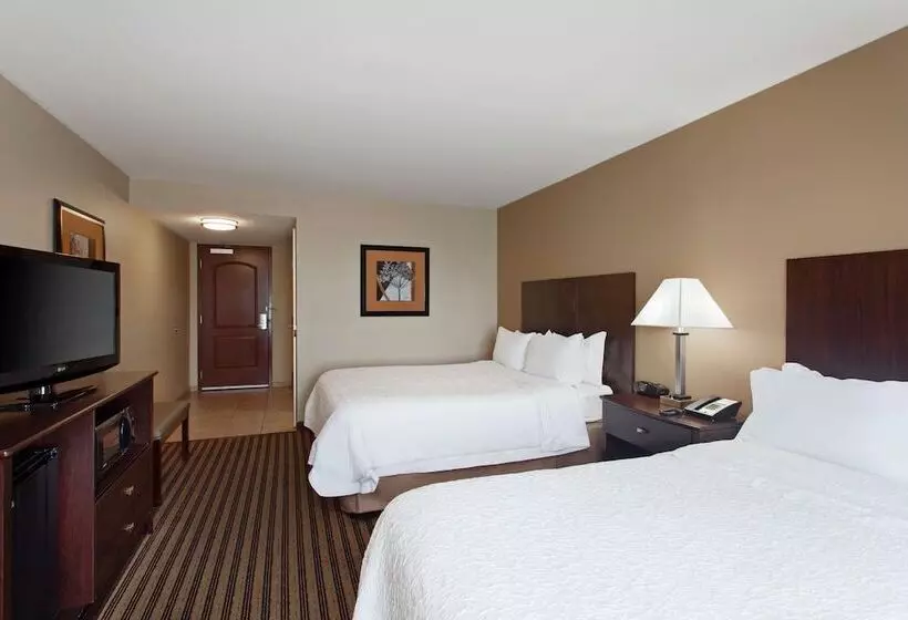 スタンダードルーム, Hampton Inn & Suites Fresno Northwest
