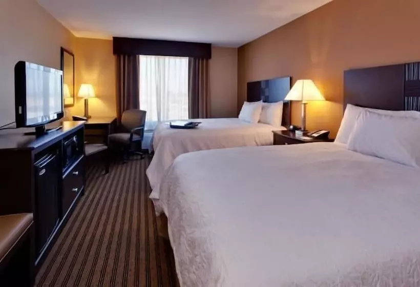 スタンダードルーム, Hampton Inn & Suites Fresno Northwest