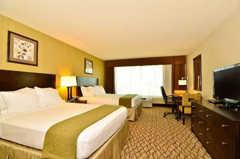 اتاق استاندارد, Holiday Inn Express & Suites Williston, An Ihg