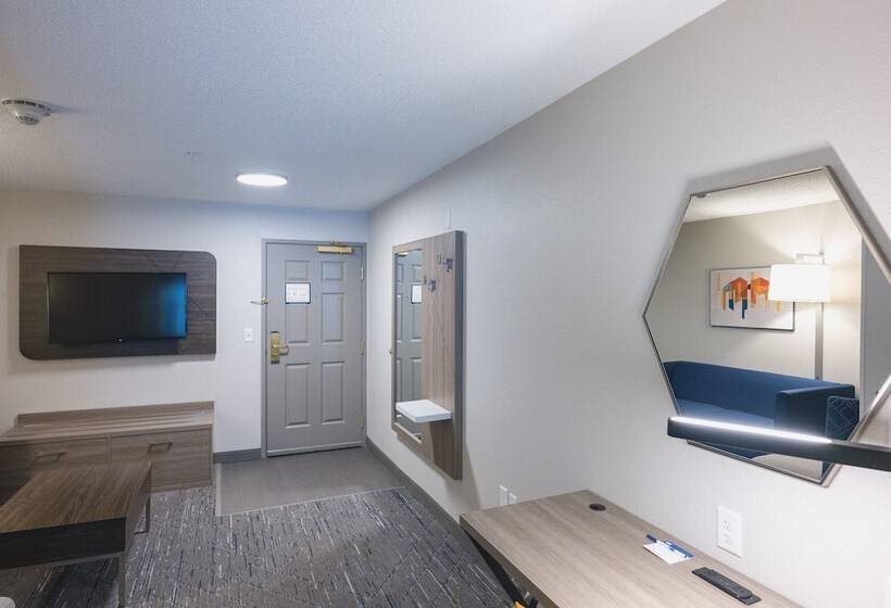 Люкс, Holiday Inn Express & Suites Marquette, An Ihg