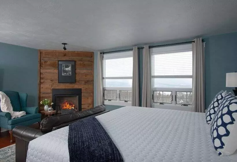 レイクビュースタンダードルーム, The Lodge At Moosehead Lake