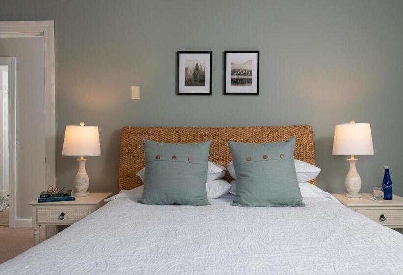 침실 2개 스위트, The Lodge At Moosehead Lake