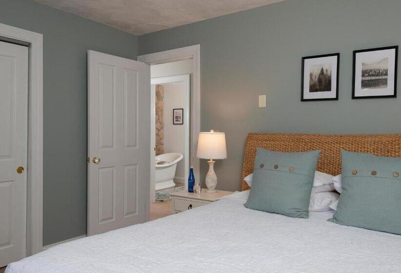 침실 2개 스위트, The Lodge At Moosehead Lake