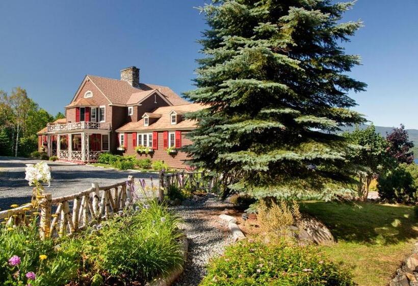 디럭스 룸, The Lodge At Moosehead Lake