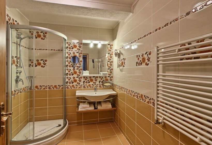 高级套房, Mercure Sighisoara Binderbubi Hotel & Spa