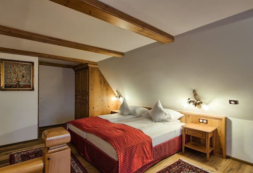 سوییت سوپریور, Mercure Sighisoara Binderbubi Hotel & Spa