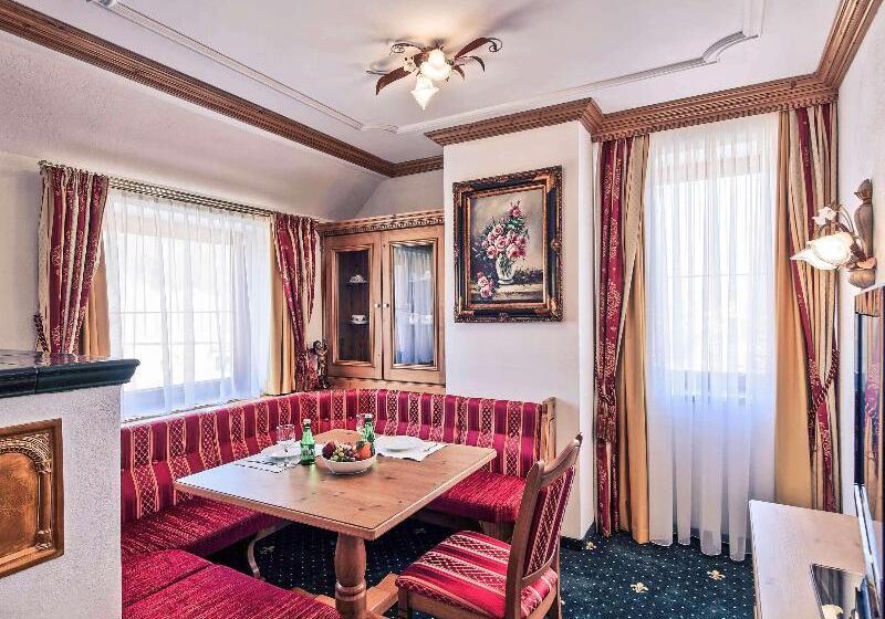 高级套房, Mercure Sighisoara Binderbubi Hotel & Spa