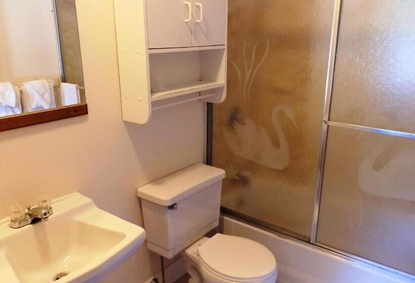 اتاق اکونومی, Mountain Sports Inn