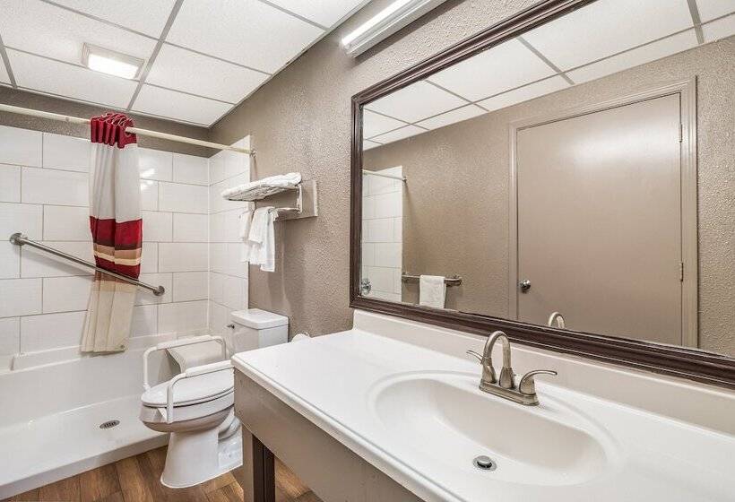 디럭스 룸, Red Roof Inn Sumter