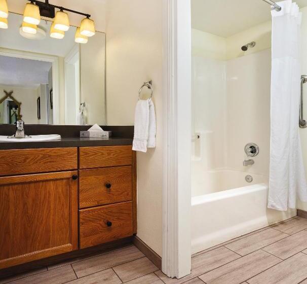 شقة غرفتين, Worldmark Angels Camp