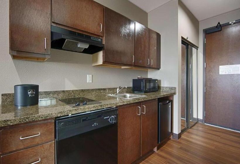 Стандартный Номер Кровать Кинг, Best Western Plus Williston Hotel & Suites
