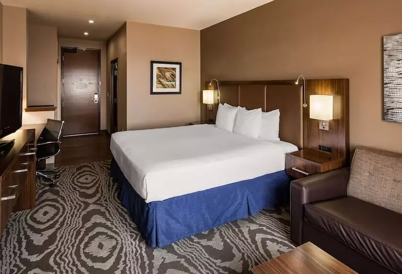 سوئیت برای معلولان, Best Western Plus Williston Hotel & Suites