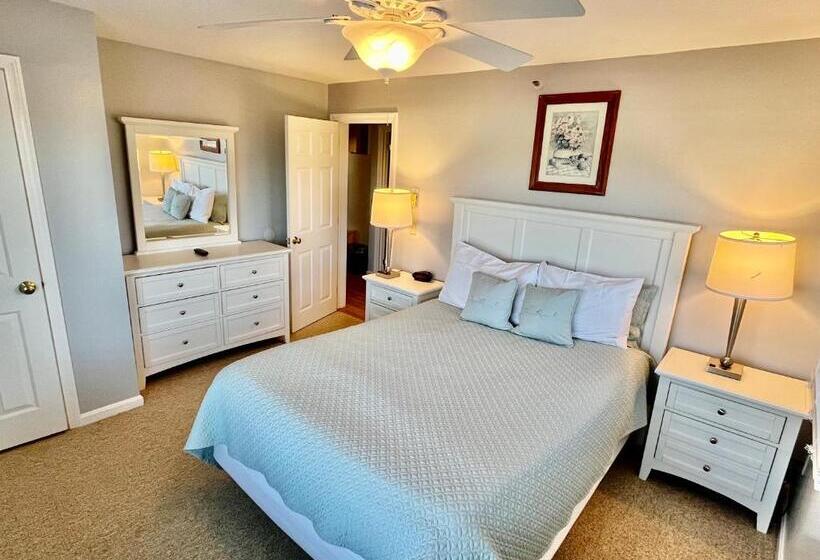 جناح 3 غرف نوم, Elmwood Resort