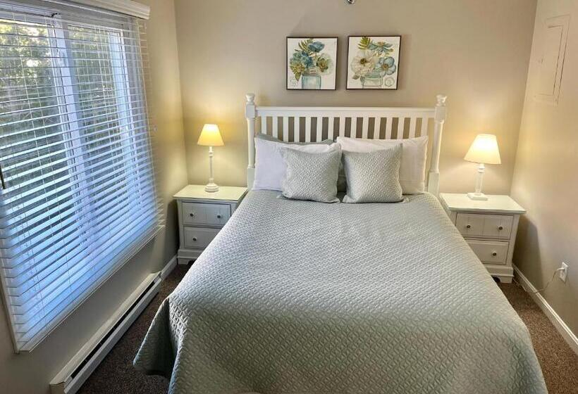 Люкс Deluxe 2 Спальни, Elmwood Resort