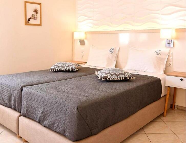 חדר סטנדרט, Alonia