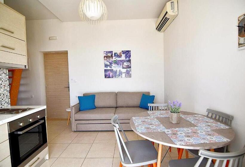 סוויטה, Alonia