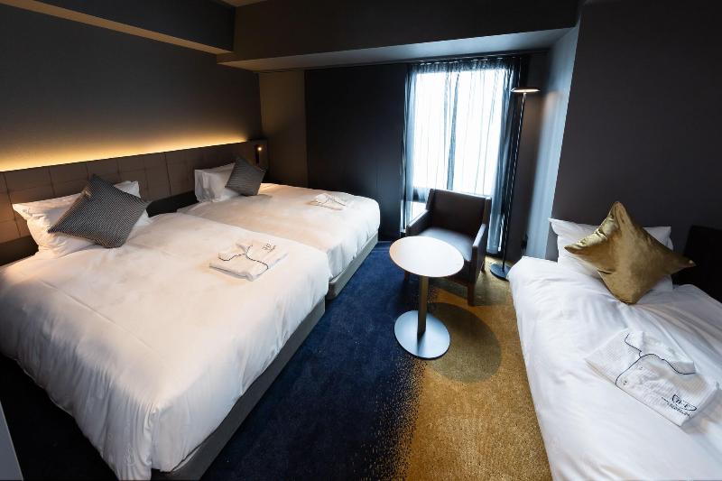 اتاق لوکس, Americas Granada