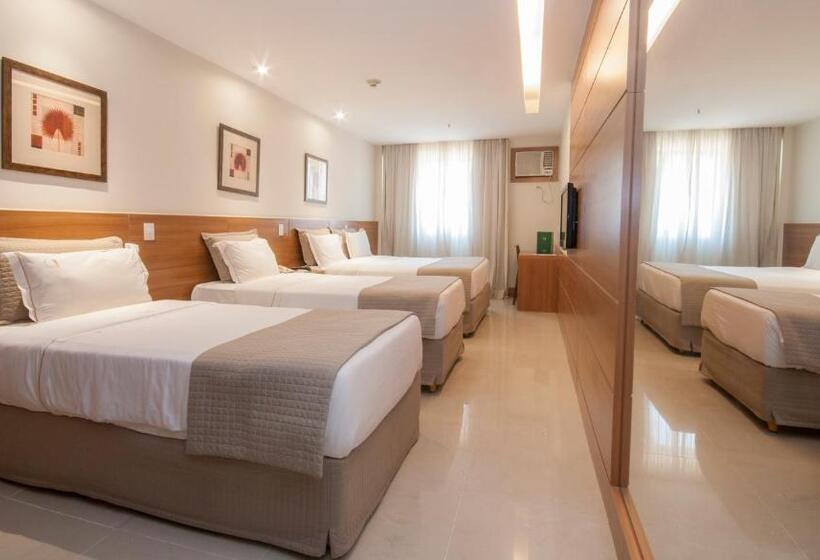 اتاق خانوادگی, Americas Granada