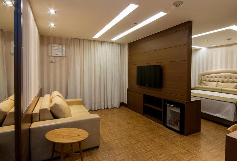 سوییت اجرایی, Americas Granada