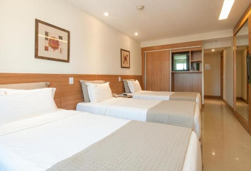 اتاق استاندارد سه نفره, Americas Granada