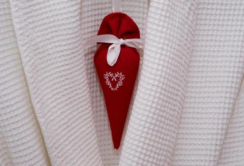 Standart Oda, Barcaldine Castle