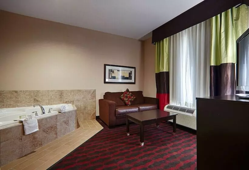 身障者適用スイートルーム, Best Western Plus Cushing Inn & Suites