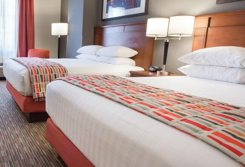 חדר דלוקס, Drury Inn & Suites Columbus Grove City