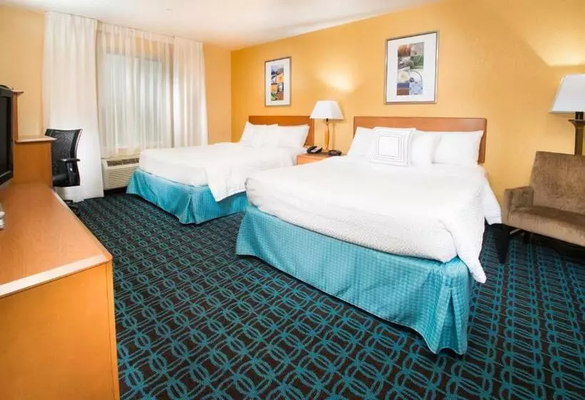 スタンダードルーム, Fairfield Inn & Suites Burley