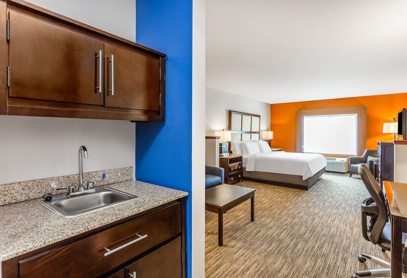 スイート, Holiday Inn Express   Albert Lea, An Ihg