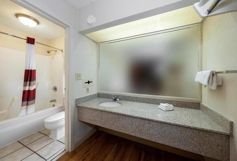 غرفه قياسيه سريرين مزدوجين, Red Roof Inn & Suites Wytheville