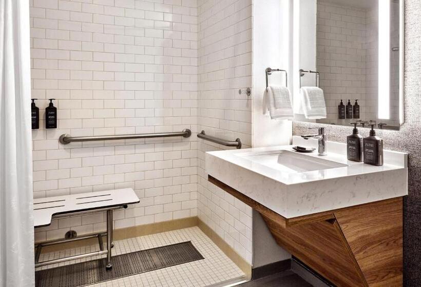 이그제큐티브 룸, Sheraton Phoenix Downtown