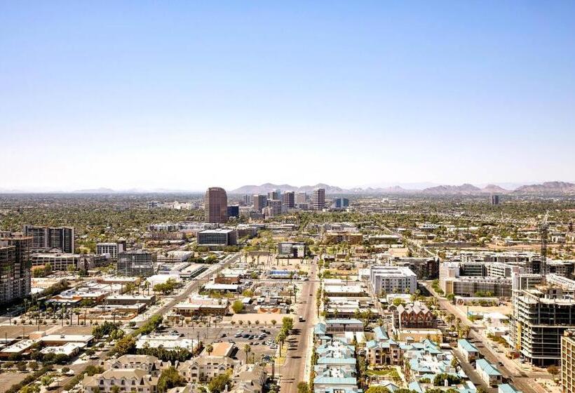 Premium room with view, Sheraton Phoenix Downtown