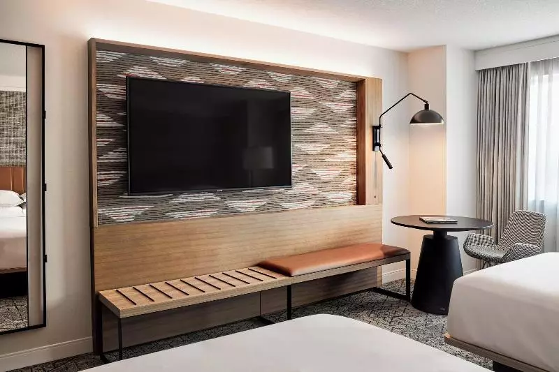 エクゼクティブルーム, Sheraton Phoenix Downtown