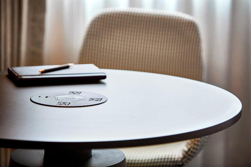 이그제큐티브 룸, Sheraton Phoenix Downtown