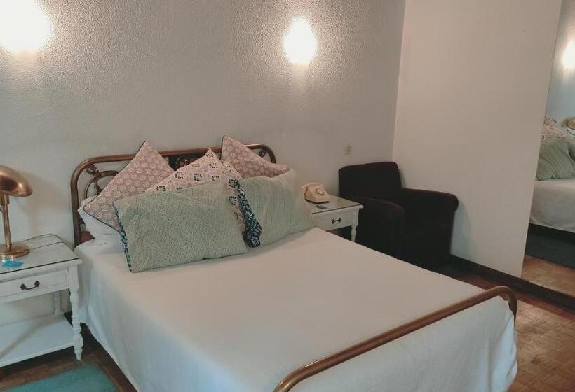 اتاق خانوادگی, Terrace House