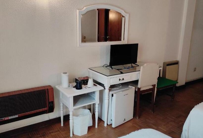 اتاق استاندارد با بالکن, Terrace House